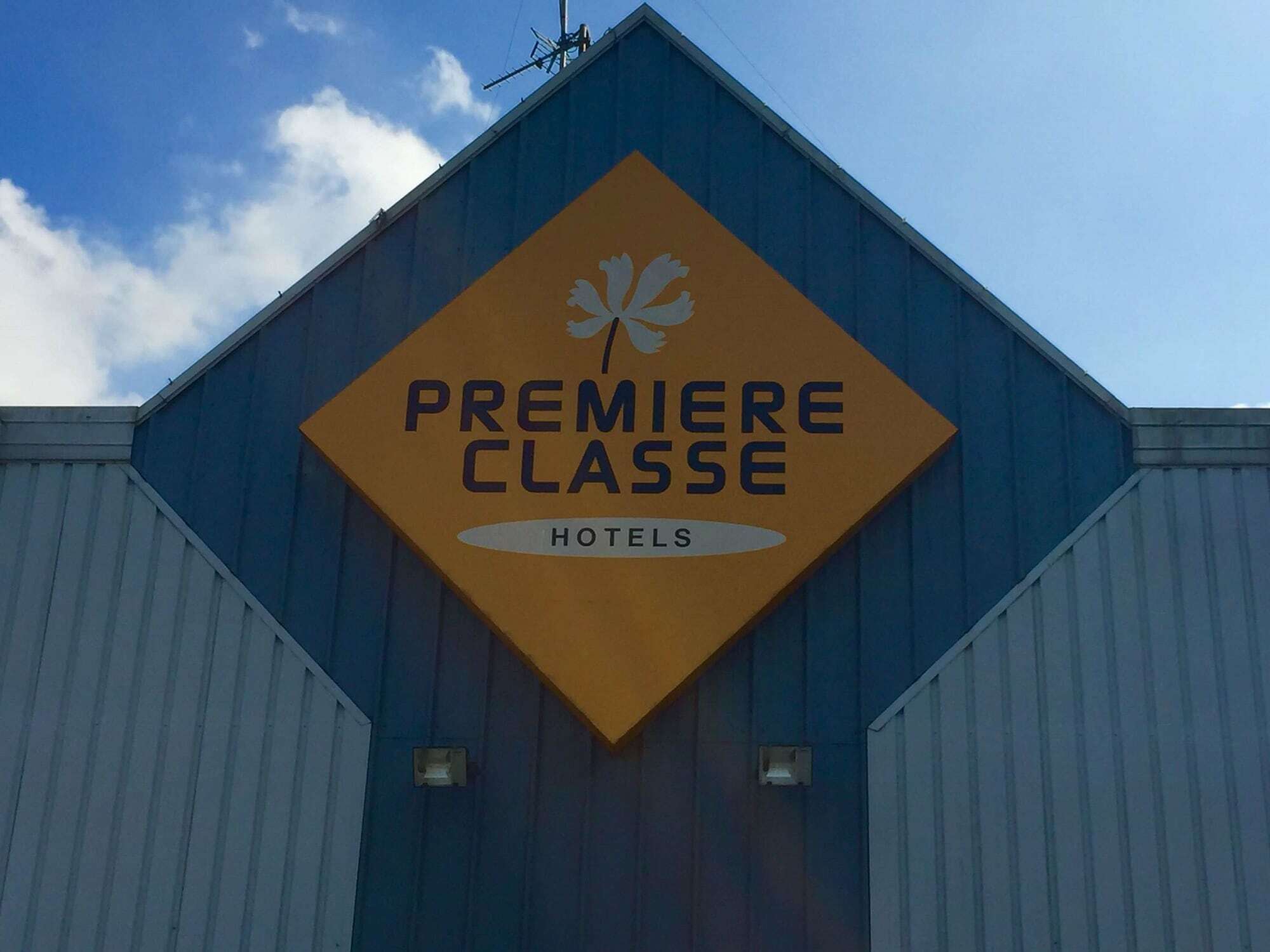 Premiere Classe Valenciennes Sud - Rouvignies Prouvy Exteriér fotografie